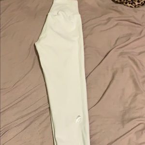 Ptula Polar White Mayras